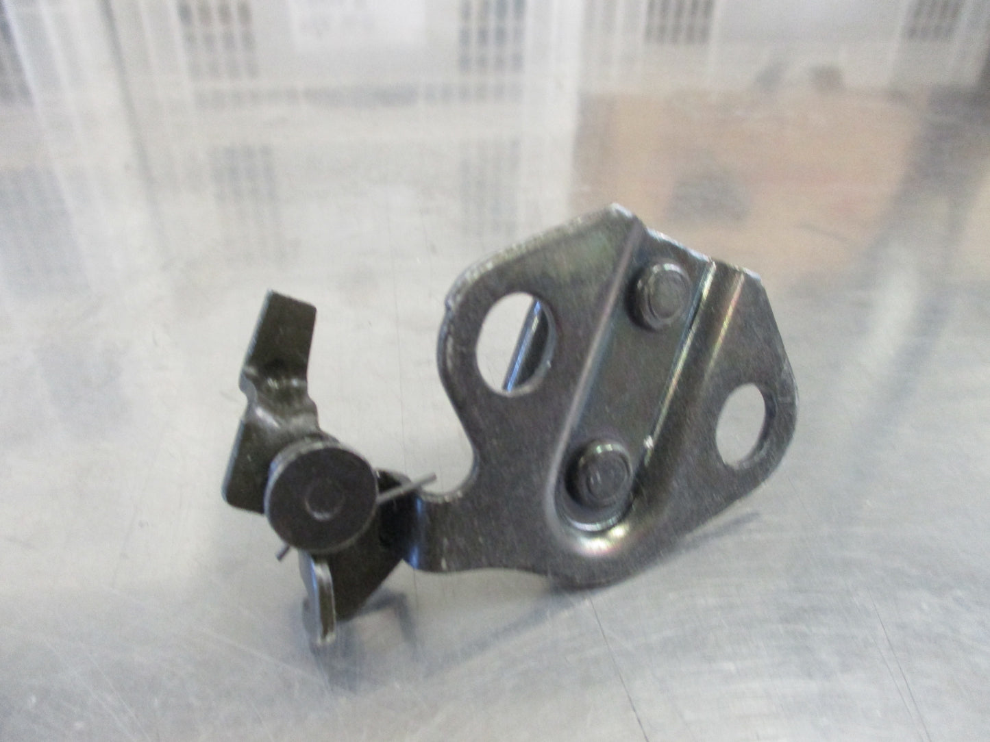 Nissan Pulsar/Datsun Sunny Genuine Rear Boot Lock Striker New Part