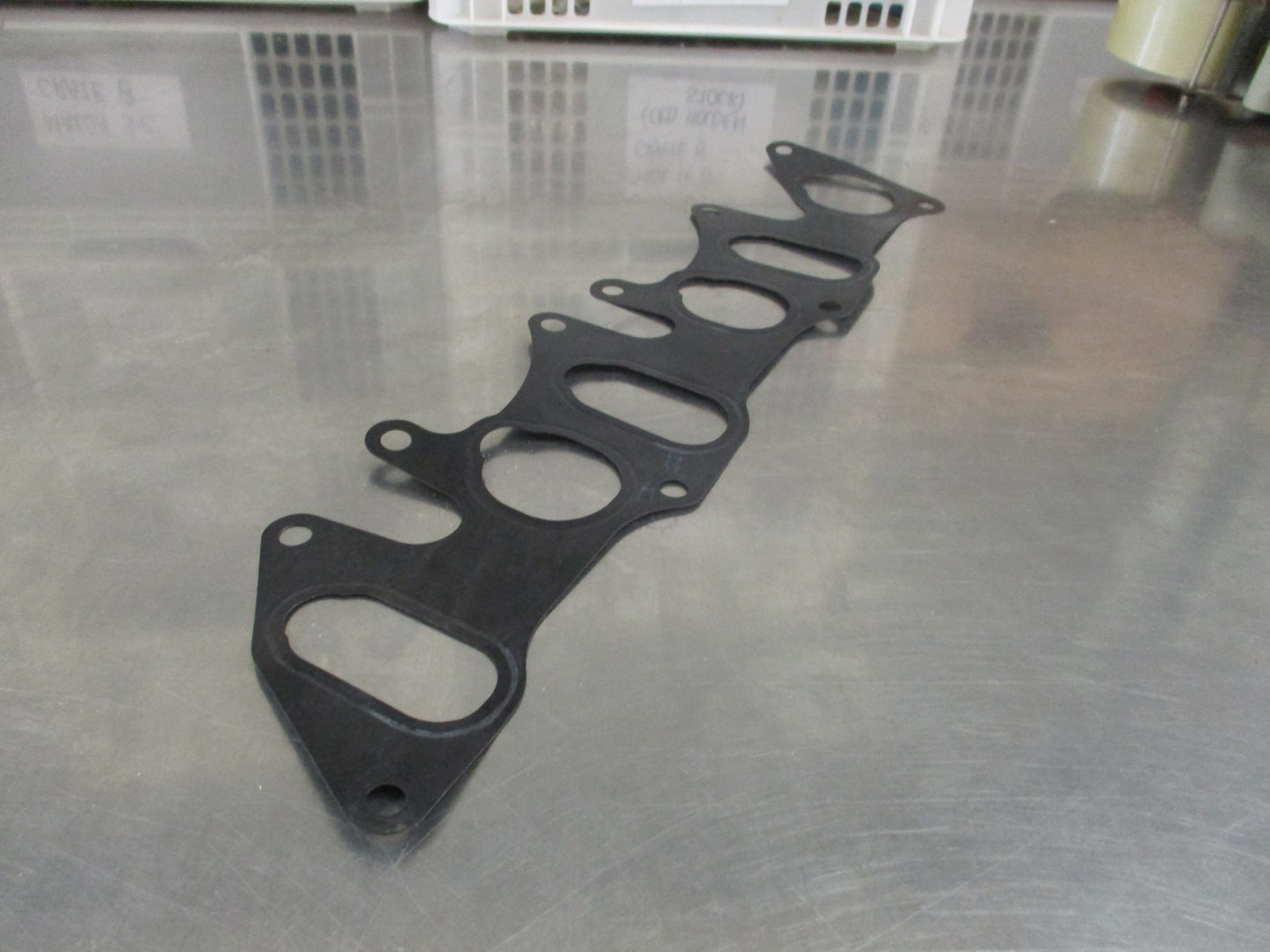 Volkswagen Golf/Passat/Jetta Euro Genuine Intake Manifold Gasket New Part