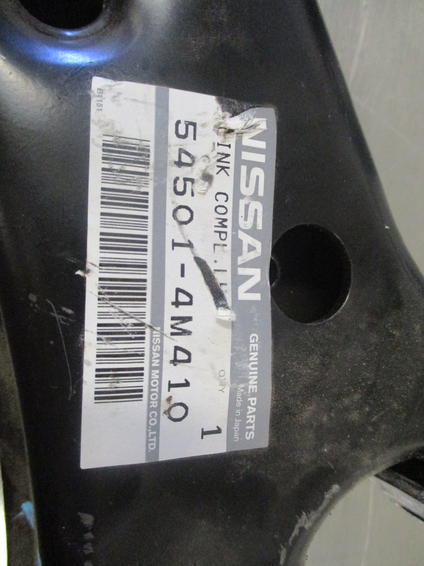 Nissan Pulsar N16 Genuine Left Hand Front Link Compl-Transver New Part