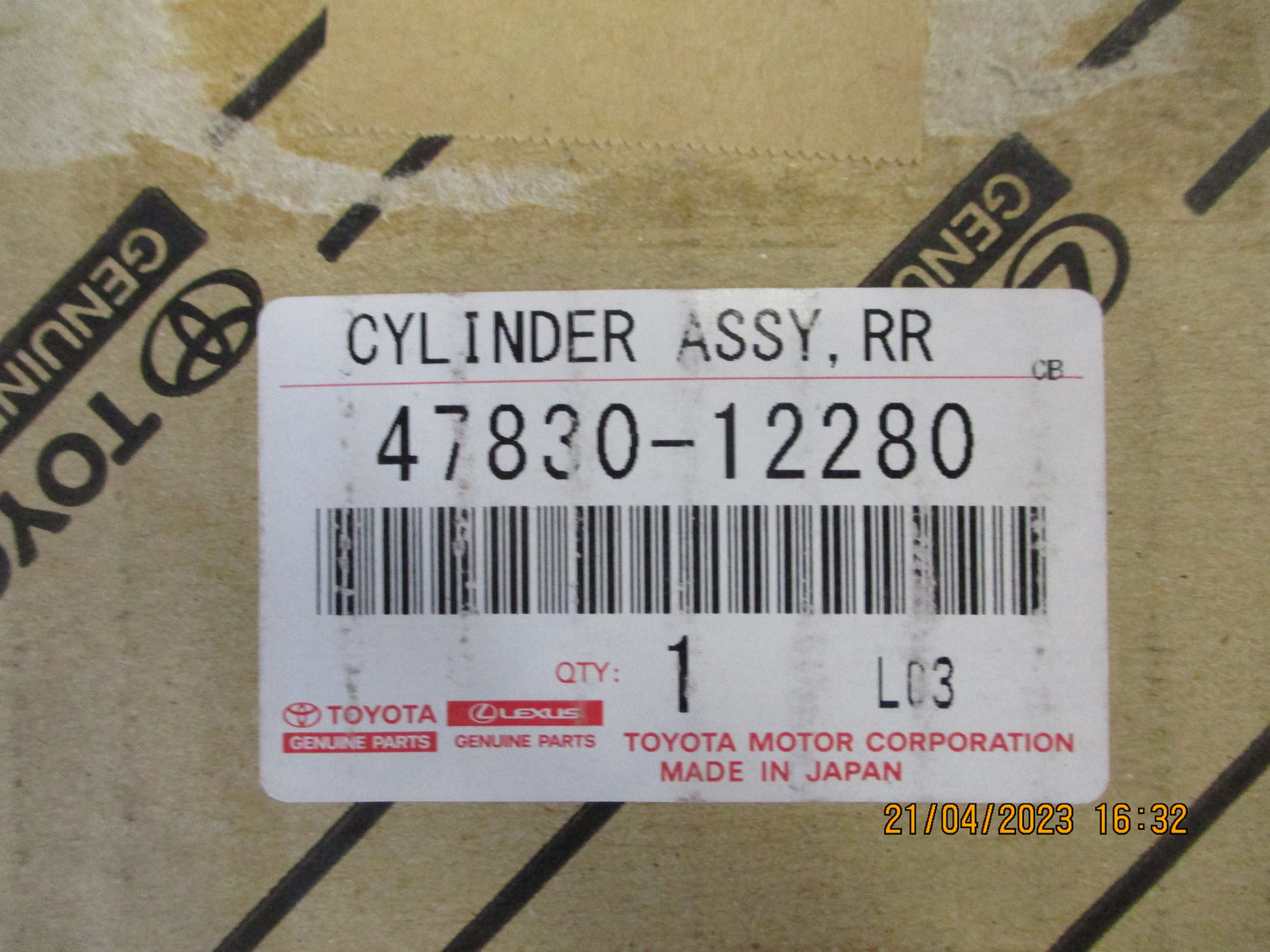 Toyota Corolla Genuine Right Hand Rear Brake Caliper New Part