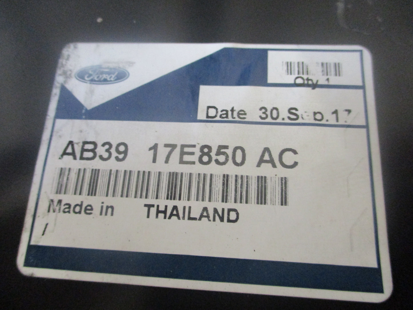 Ford Ranger Genuine Bumper Mounting Bracket New Part