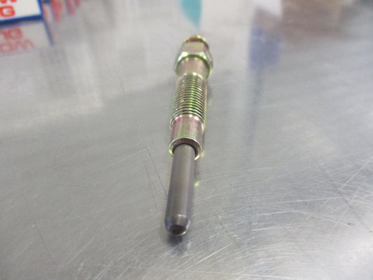 VSP Glow Plug Suits Nissan Navara D21-Terrino New Part