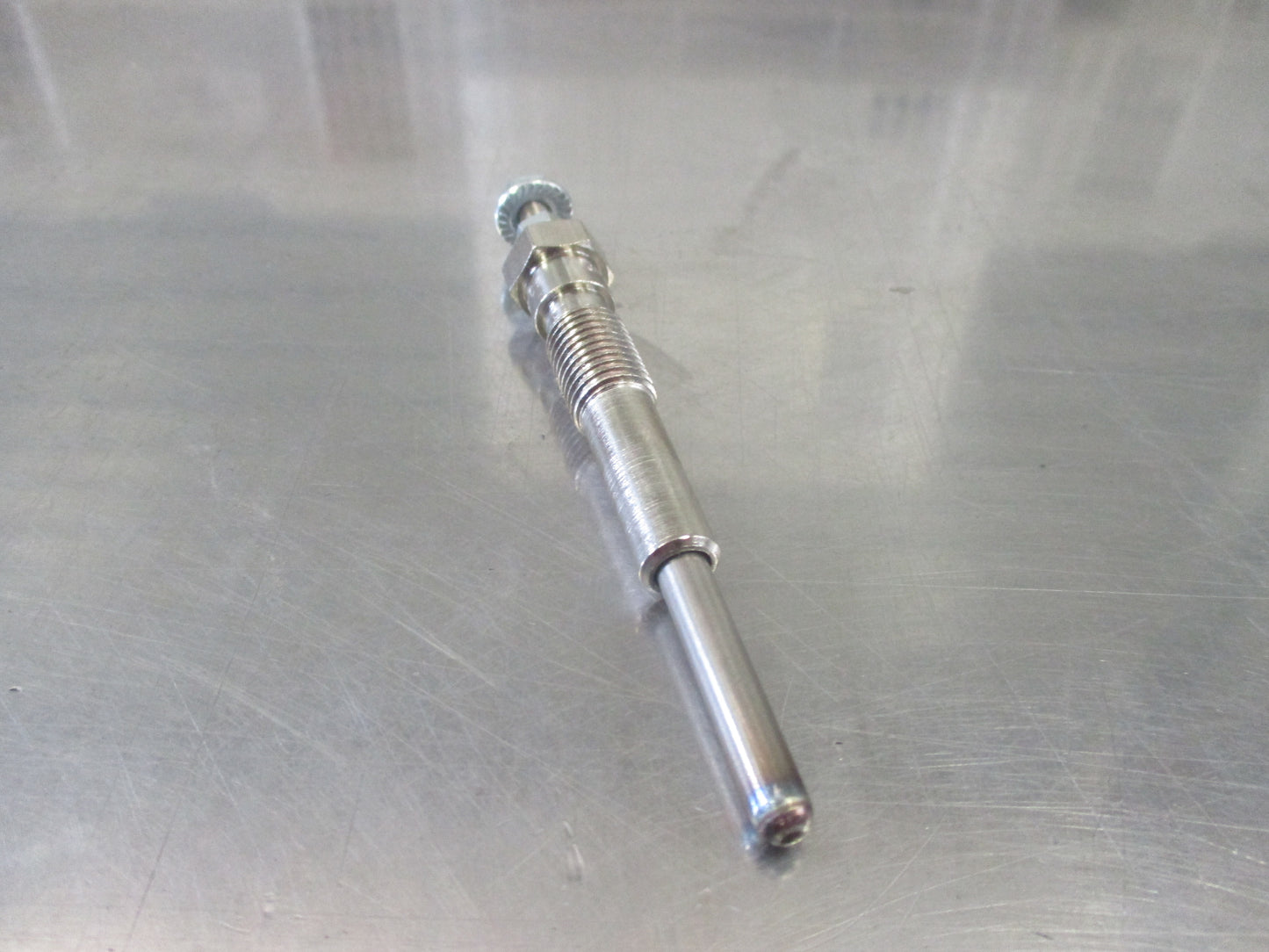 HKT Glow Plug Suits Toyota HJ75 Landcruiser New Part