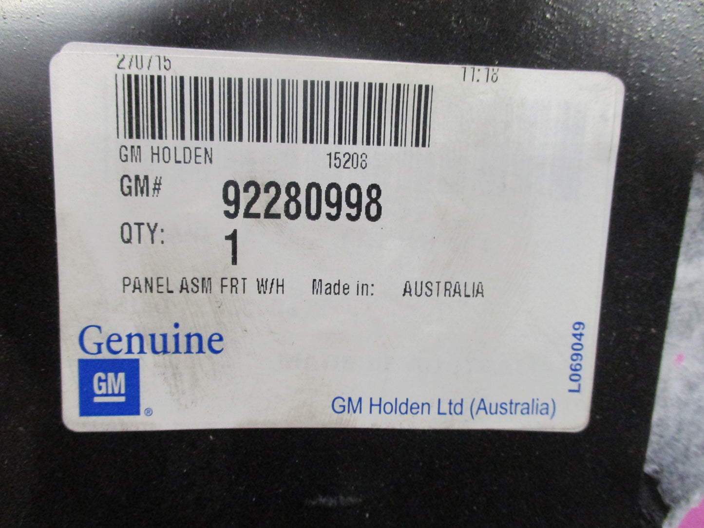 Holden VE Commodore/Caprice Genuine Left Hand Front Apron Panel New Part