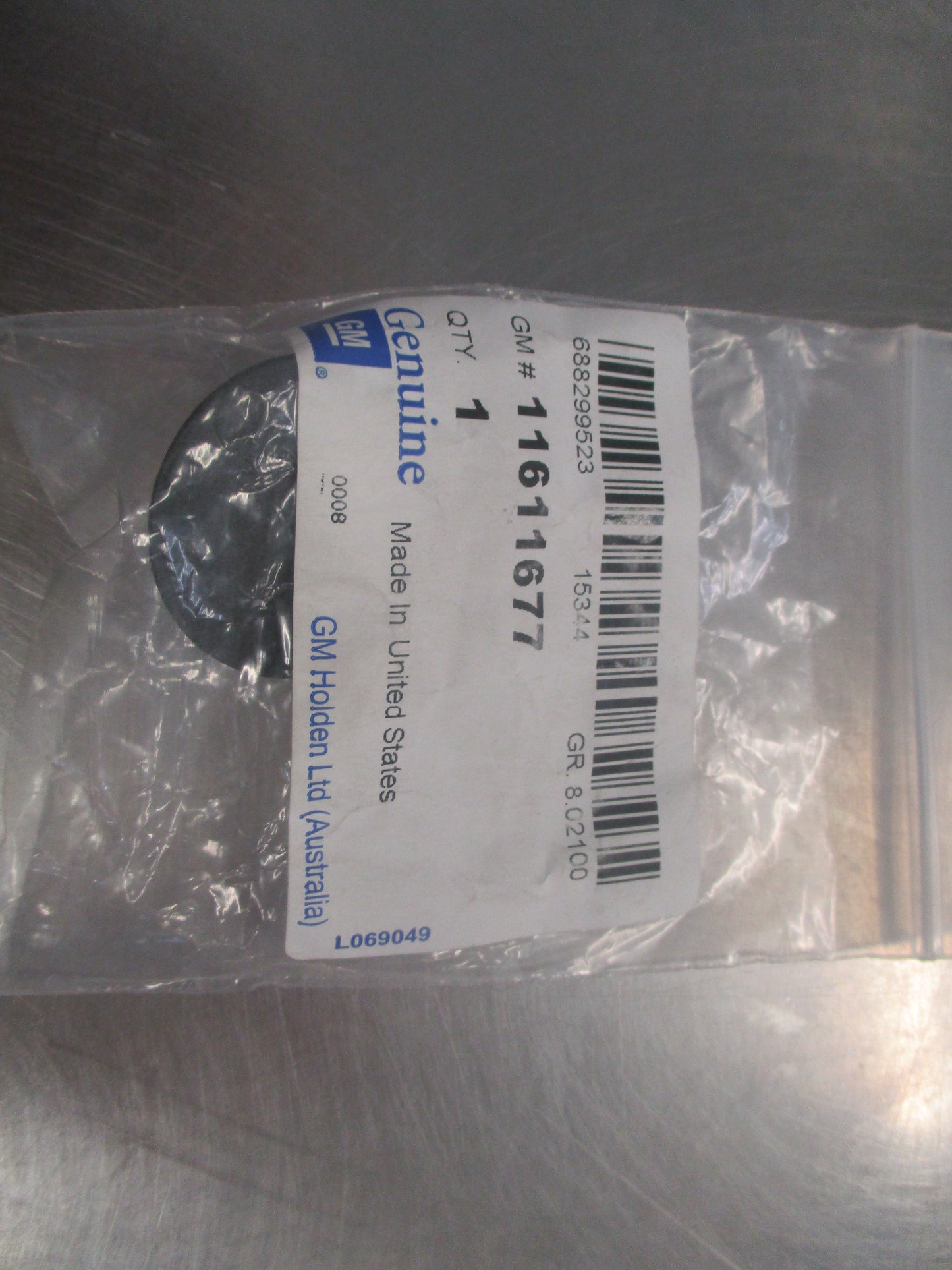 Holden Cadillac Genuine Insulation Retainer New Part