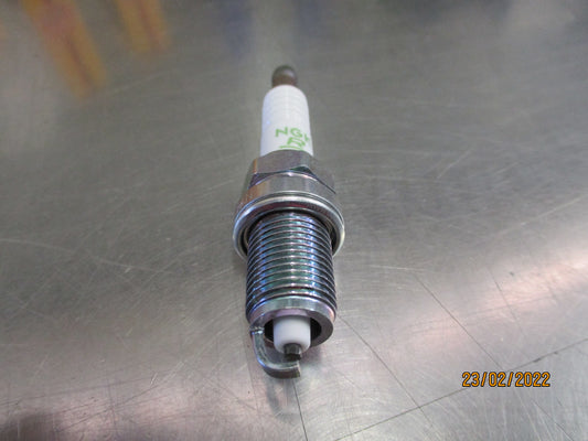 NGK Spark Plug Suits Nissan N15 Pulsar New Part