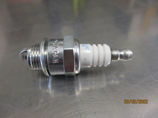 NGK Spark Plug Suits Victa Lawn Mowers New Part