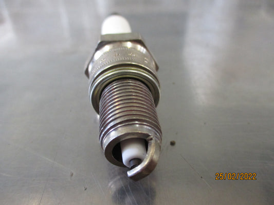 Toyota Landcruiser Genuine Spark Plug New Part