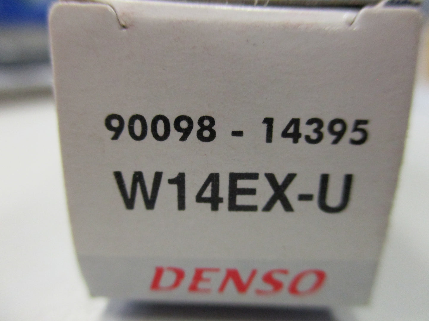 Denso Spark Plug Suits Chain Saws/Lawn Mowers/Tractors/Lift Tracks New Part