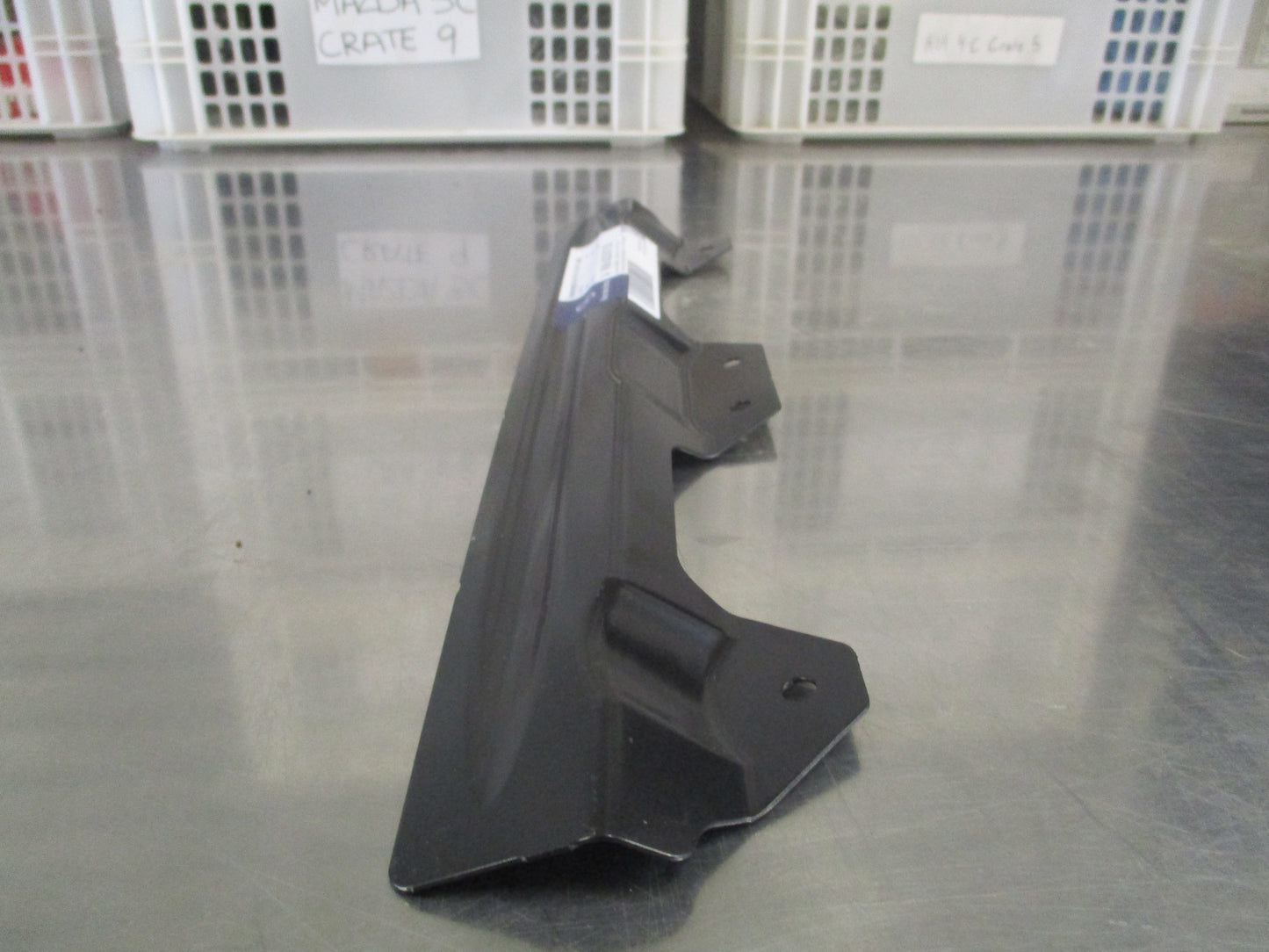 Mercedes Benz Sprinter 906 Genuine Bottom Support Fender New Part