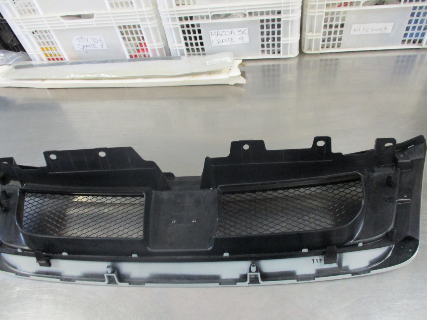Subaru Forster Genuine Front Mesh Grille New Part