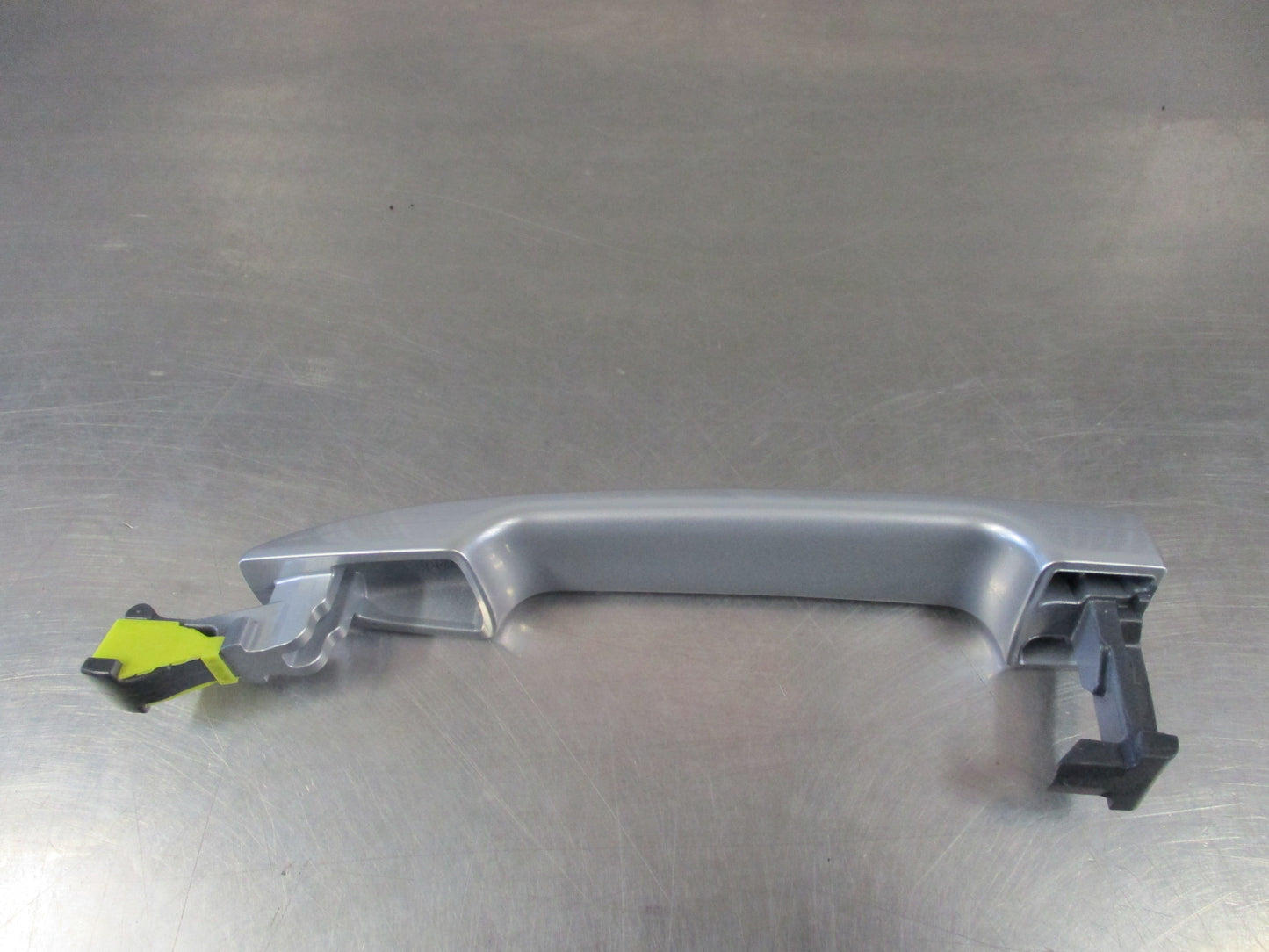 Subaru Forester Genuine Front Right Outer Door Handle New Part