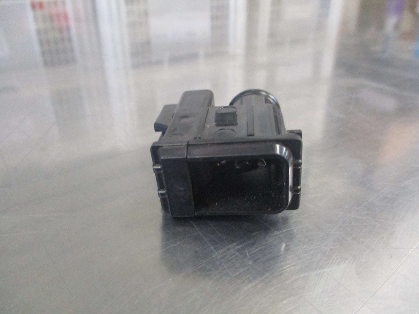Subaru Outback/Liberty Genuine Ambient Air Temperature Sensor New Part