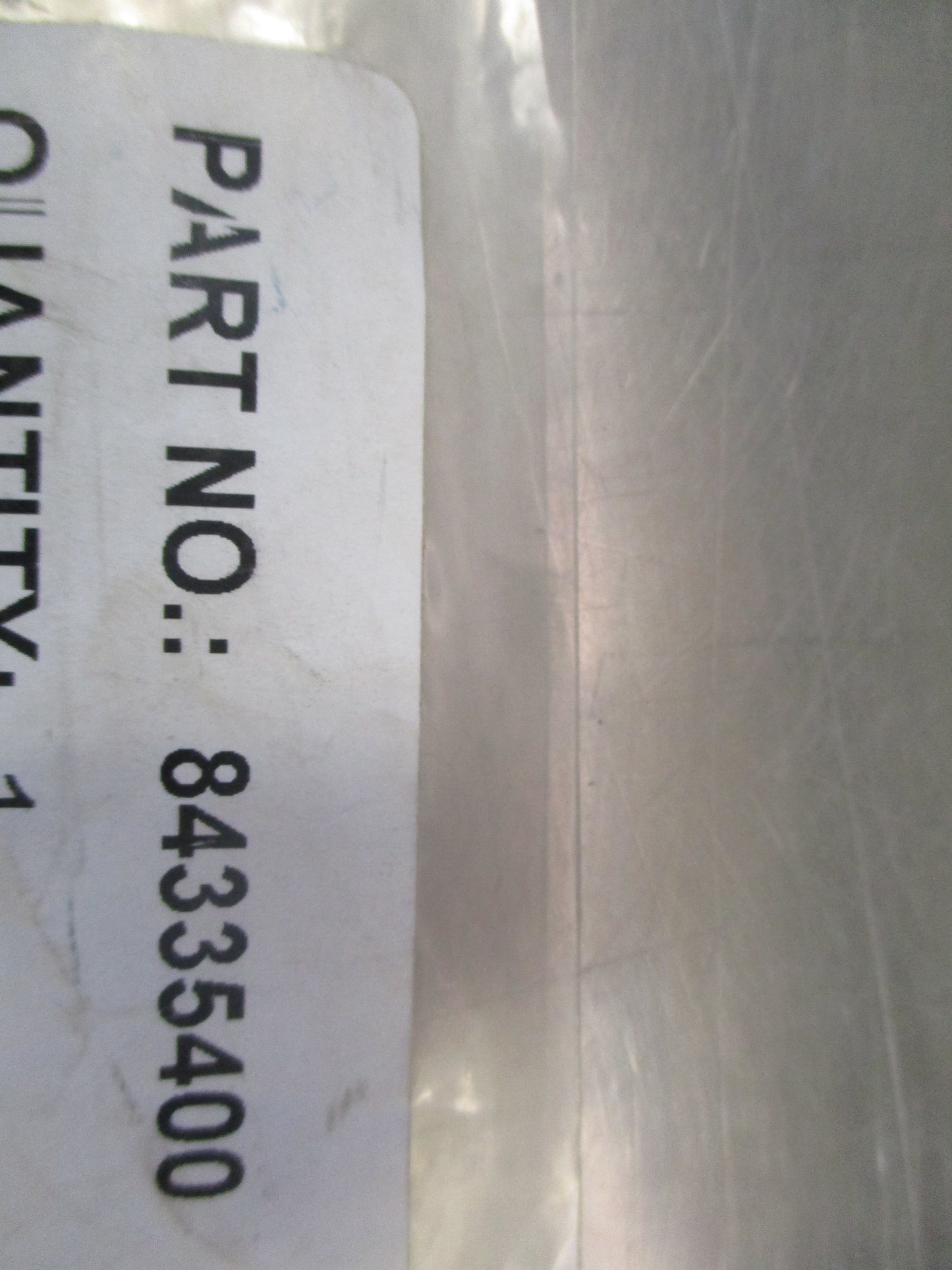 Holden Acadia Genuine Drivers Front Wiper Blade 600mm New Part