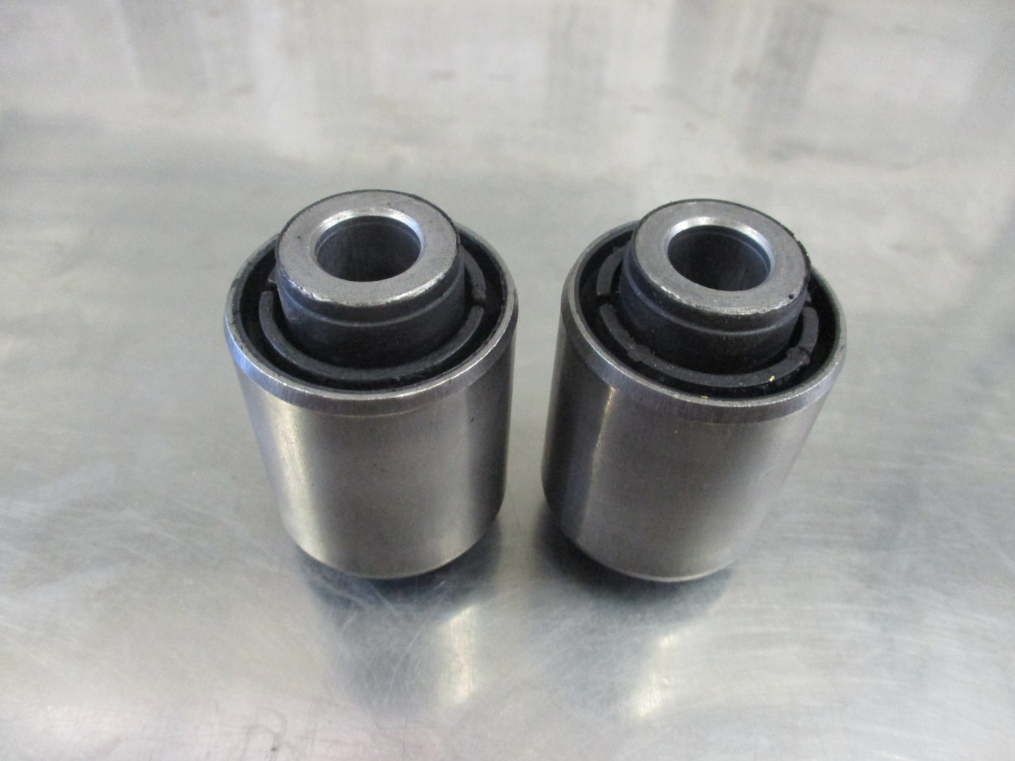 Subaru Forester/XV Genuine Front Suspension Control Arm Bushing Pair New Part