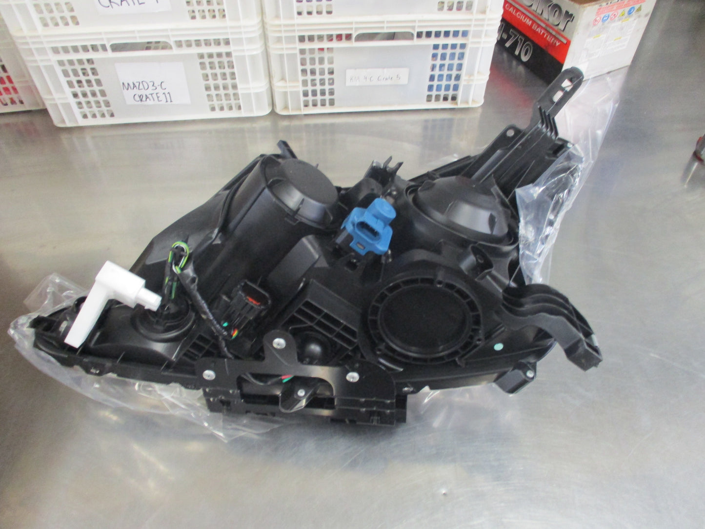 Nissan B17 Pulsar Genuine Right Hand Headlight New Part