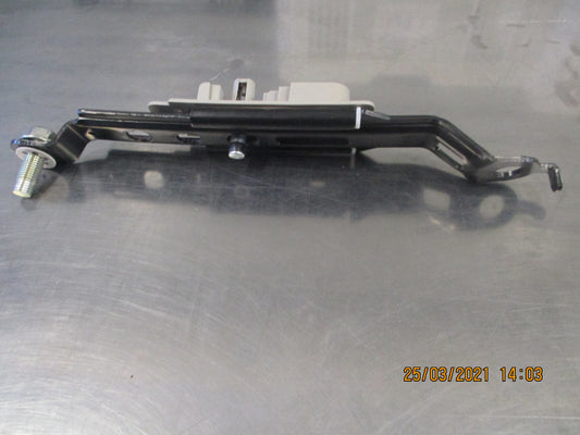 Nissan Navara NP300 Genuine Seat Belt Adjuster New Part