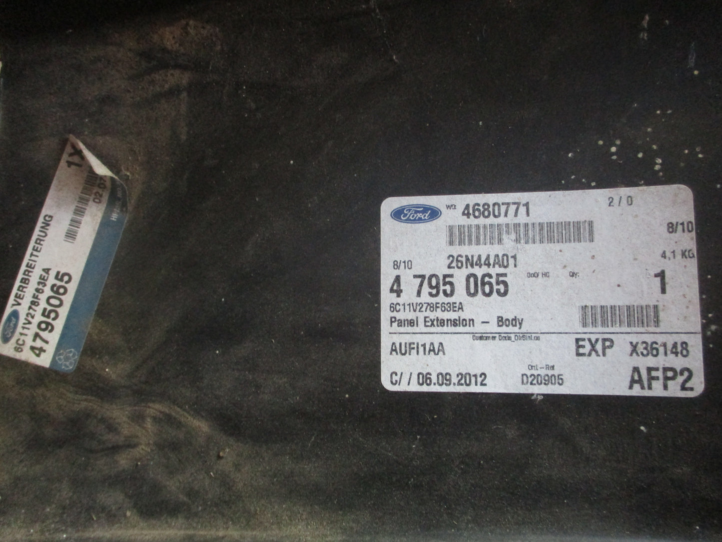 Ford Transit Genuine Body Wheel Panel Extension New Part