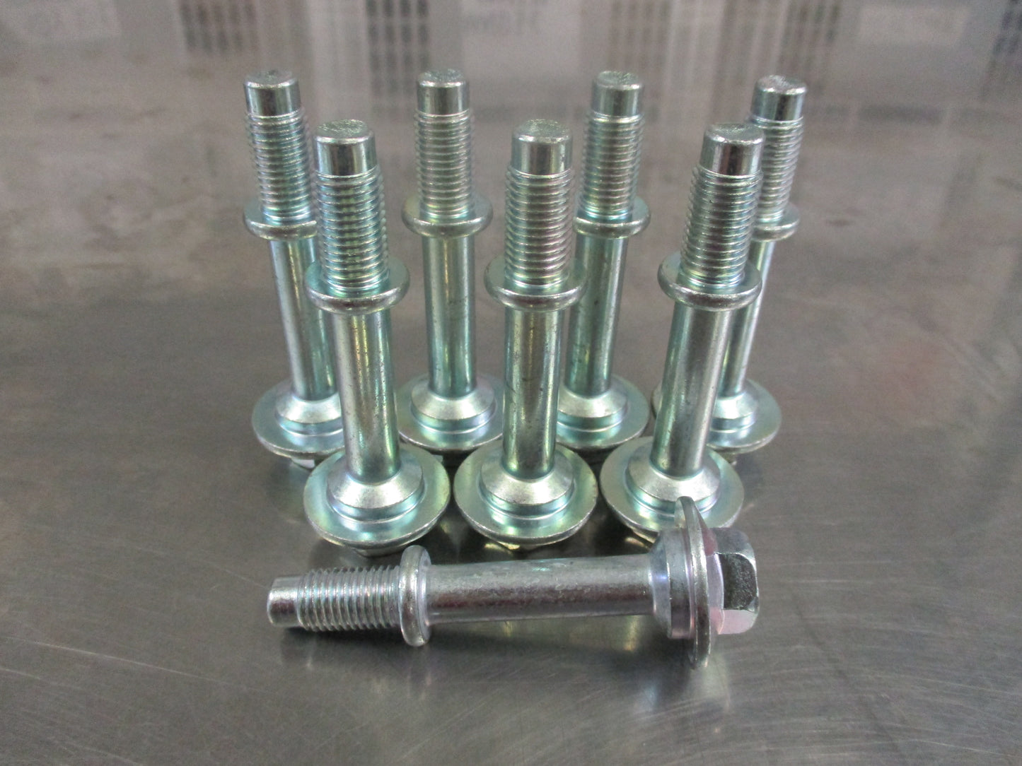 Nissan Cube/Juke/Quest/Sentra Genuine Exhaust Manifold Bolt Set of 8 New Part