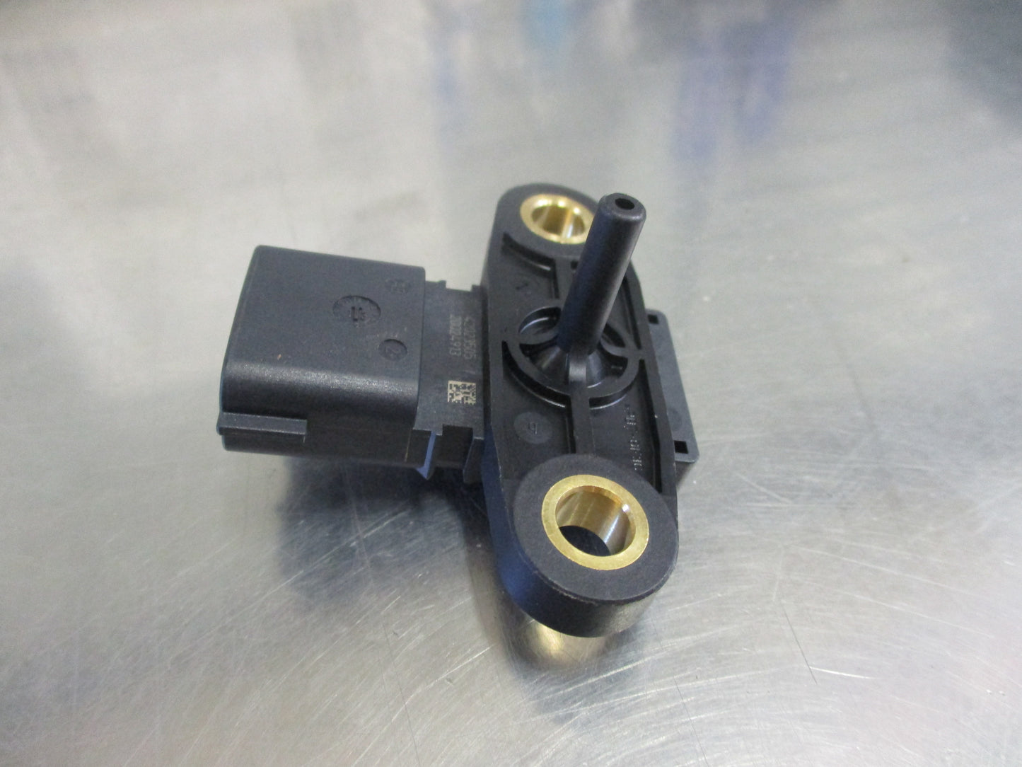 Nissan D40 Navara/R51 Pathfinder Genuine Turbo Boost Map Sensor New Part
