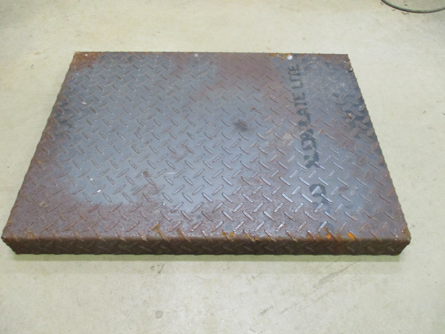 Heavy Duty Checker Plate Steel Tray Suits Various Applications New