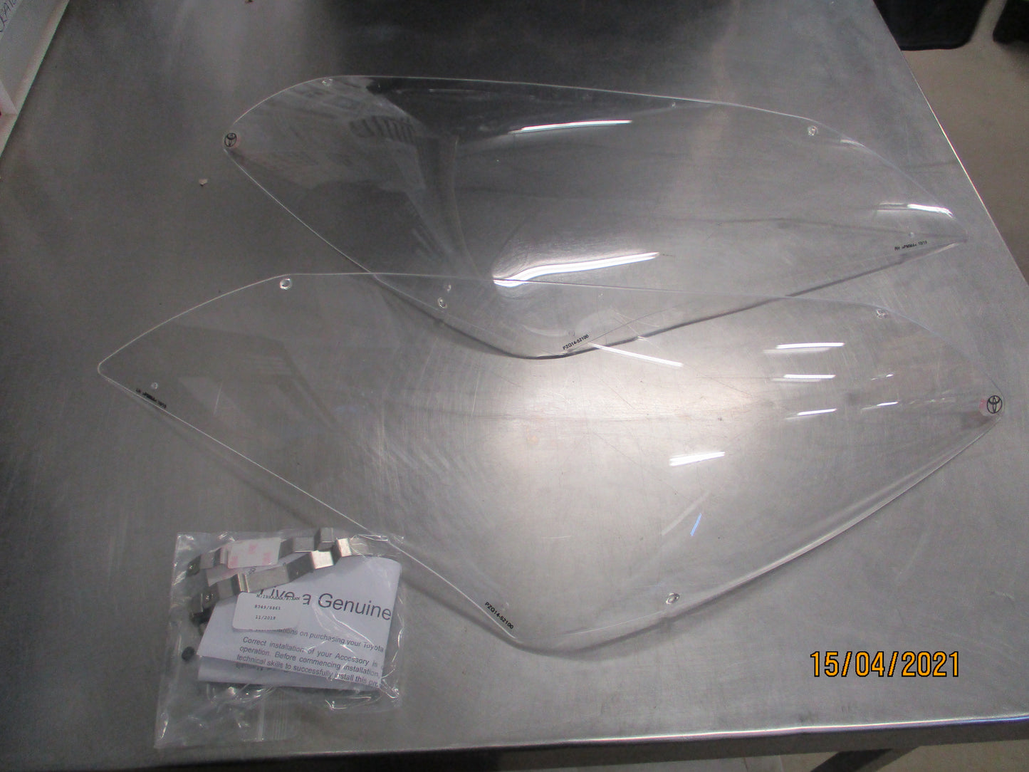 Toyota Yaris Hatch Ascent/SX/ZR Genuine Headlight Cover (Pair) New Part