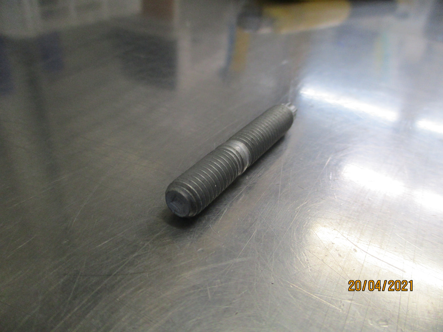 Nissan Navara Genuine Turbo House Stud New Part