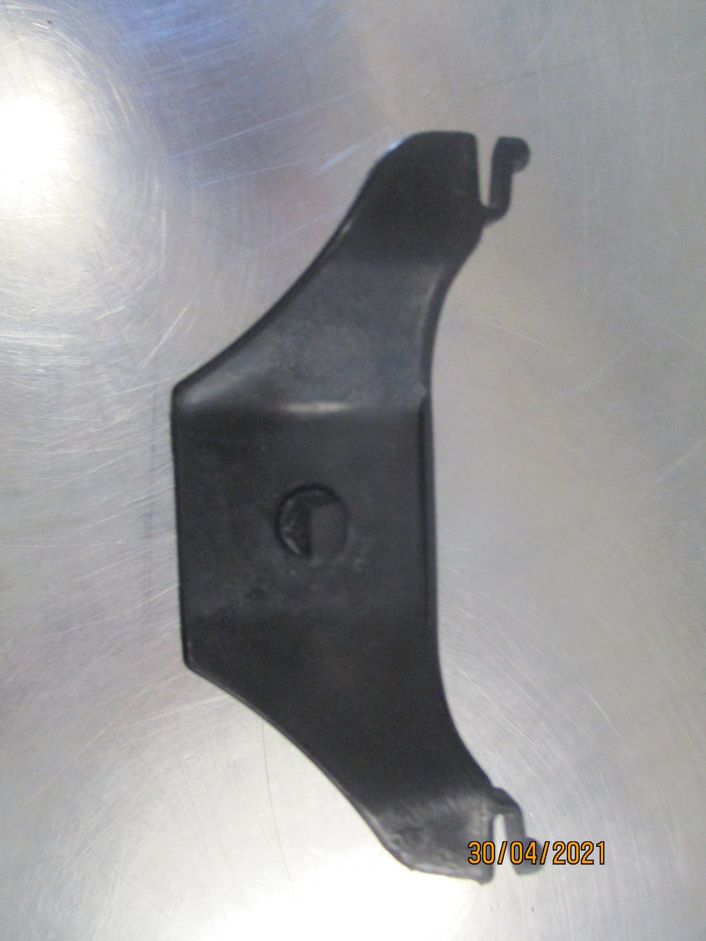 Mitsubishi Various Models Genuine Fuel Door Hook Opener Assembly New Part