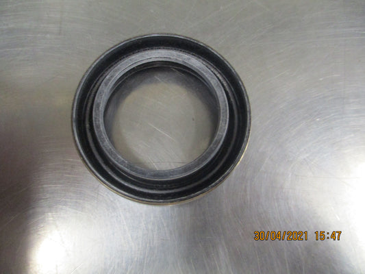 Toyota Landcruiser Genuine Axle Housing Oil Seal New Part
