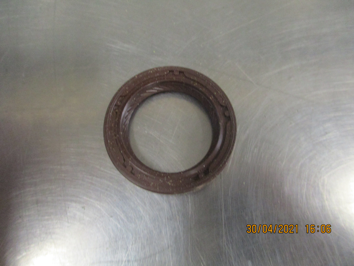 Mitsubishi Eclipse/Galant/Lancer/Outlander Genuine Engine Balance Shaft Seal New Part
