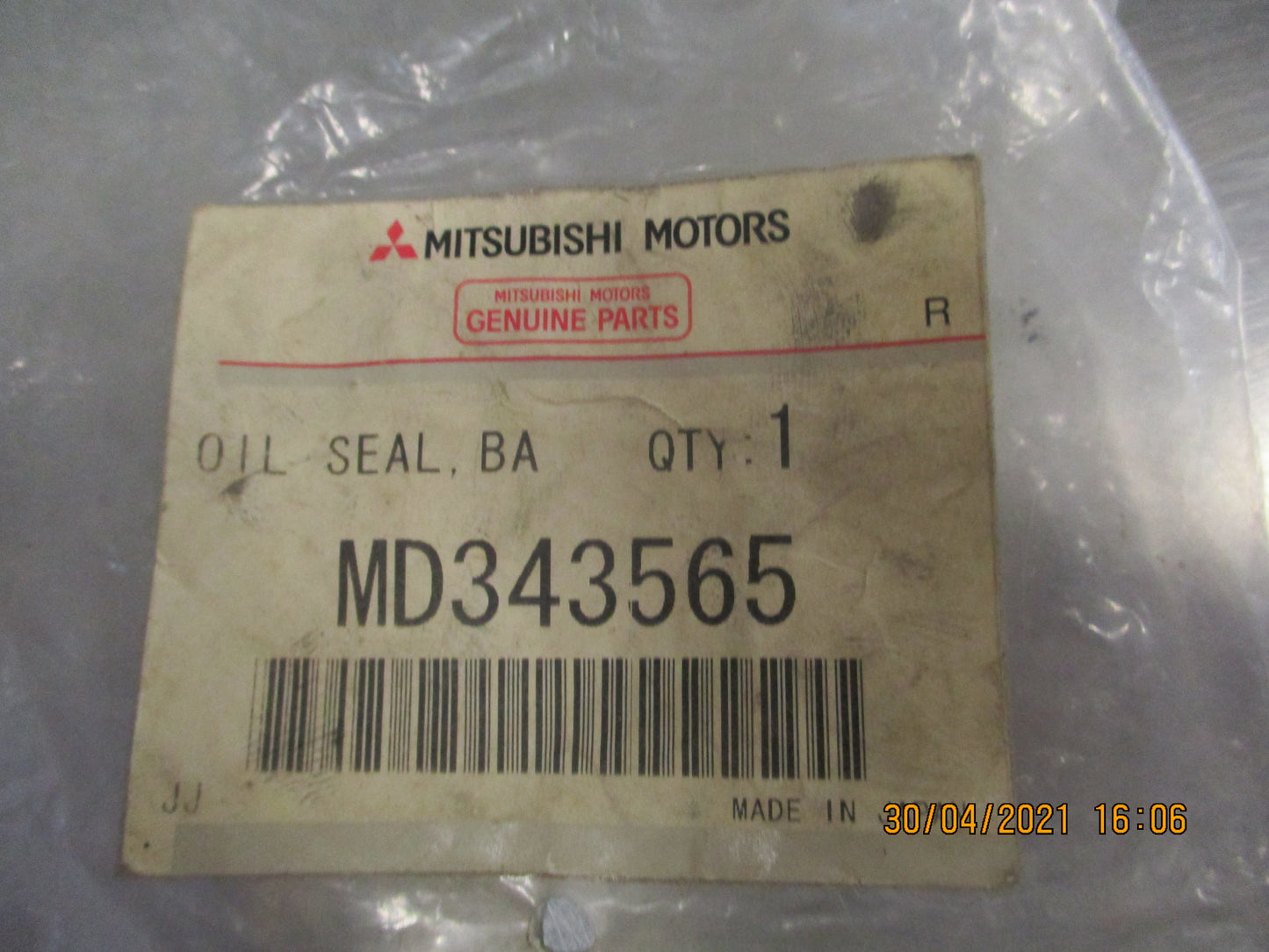 Mitsubishi Eclipse/Galant/Lancer/Outlander Genuine Engine Balance Shaft Seal New Part