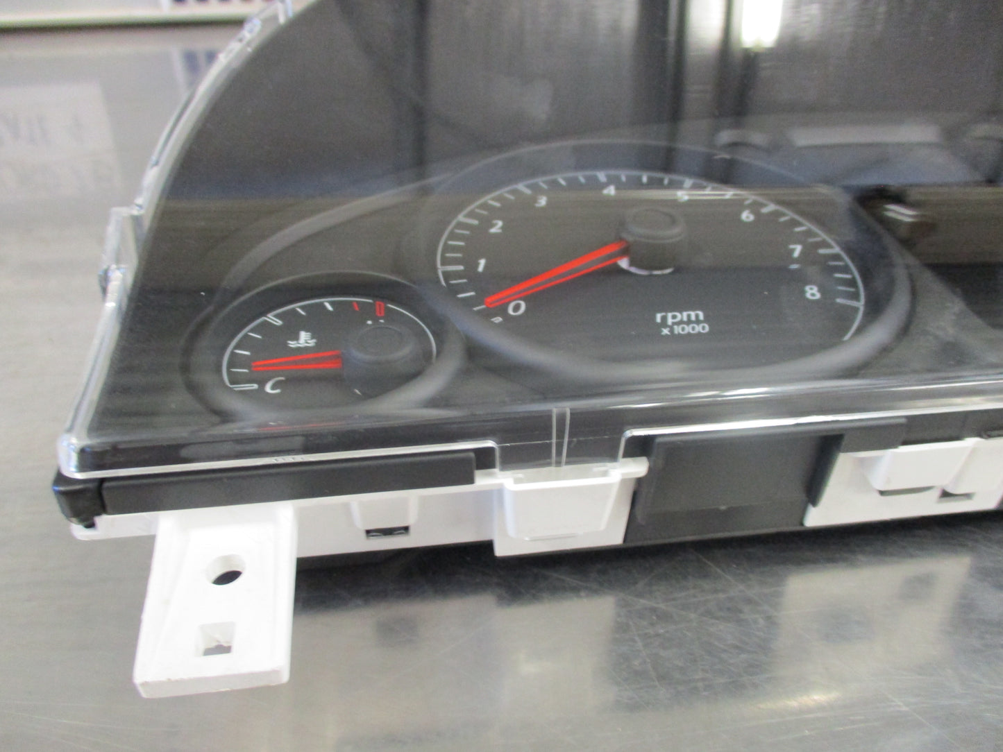 Holden VE Omega Commodore Genuine Level 1 Instrument Dash Cluster New Part