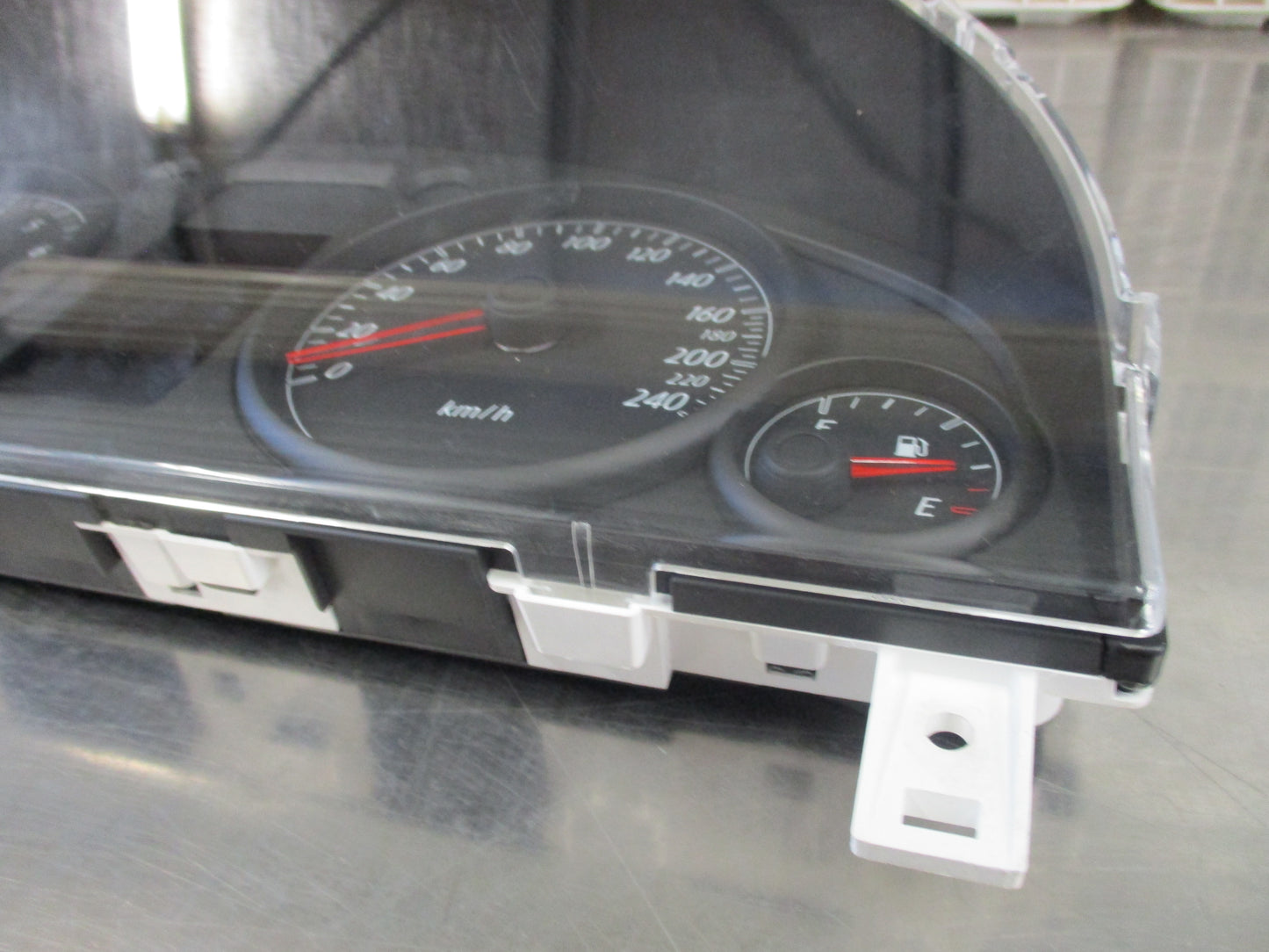 Holden VE Omega Commodore Genuine Level 1 Instrument Dash Cluster New Part