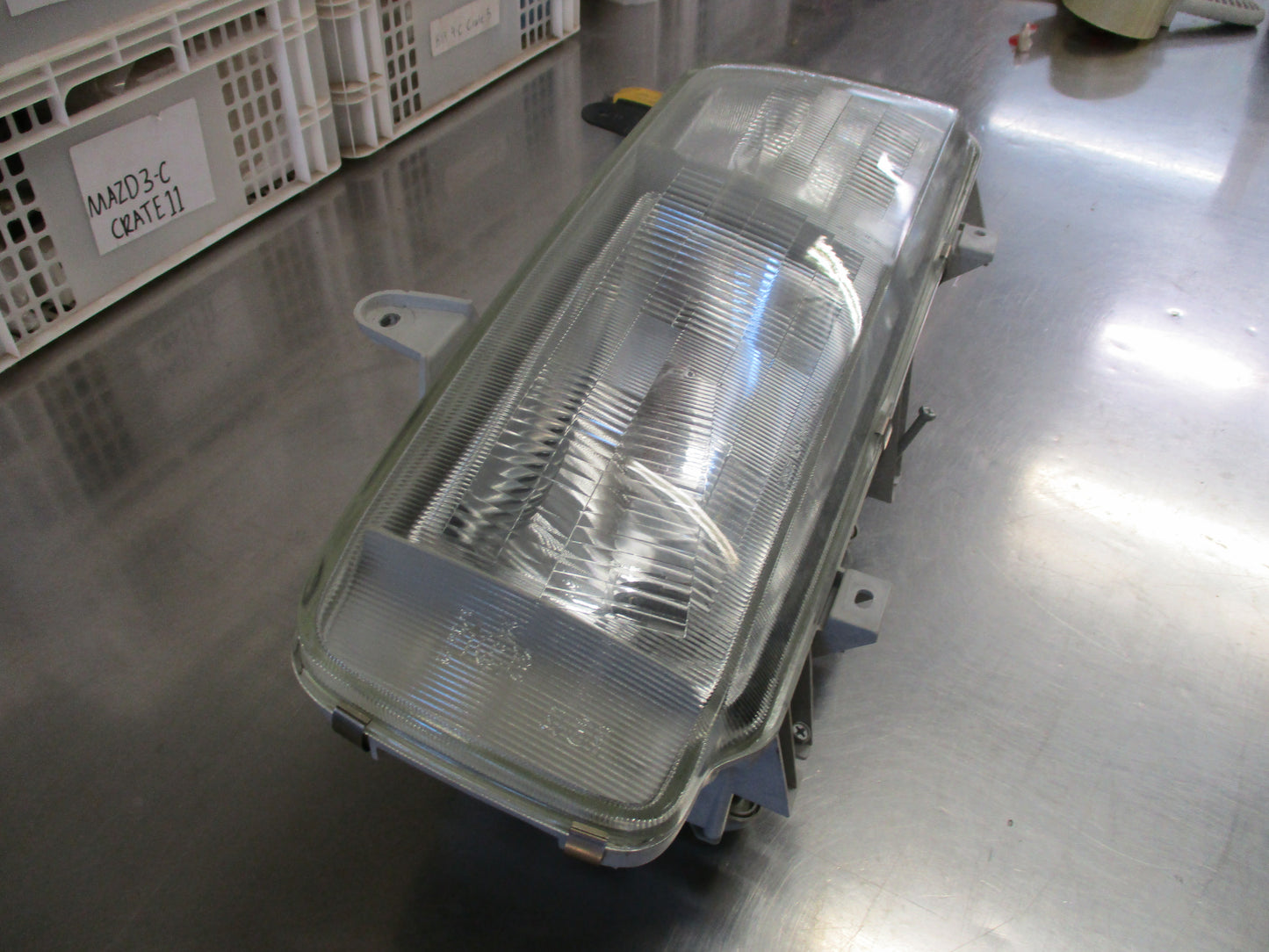 Isuzu N-Series Truck Genuine Right Hand Headlight Unit New Part
