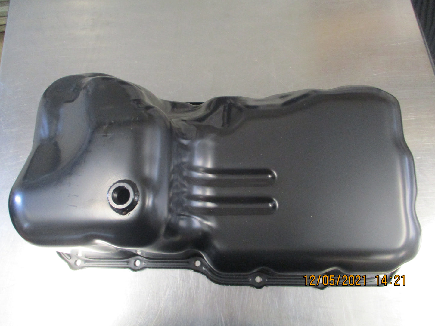 Suzuki Grand Vitara Genuine GV Oil Sump Pan New Part