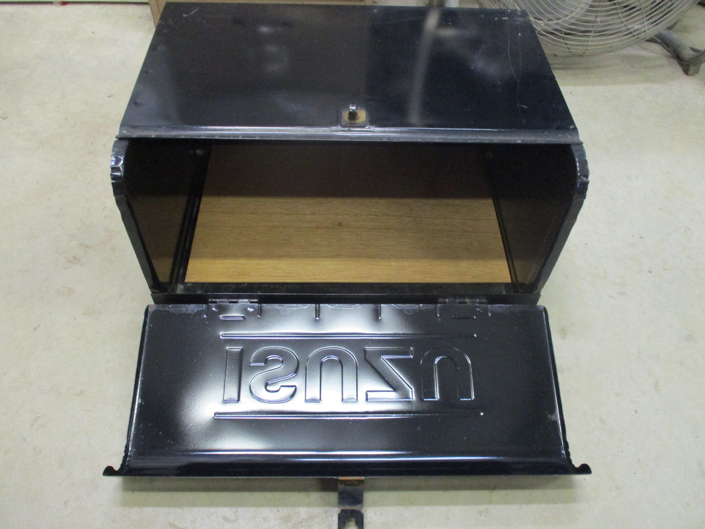 Isuzu Tool Box 51 Long x 27 Deep x 36 High Bottom Mount Or Back Mount New Part