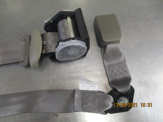 Holden WK Statesman Genuine Centre Seat Belt With Buckle New Part