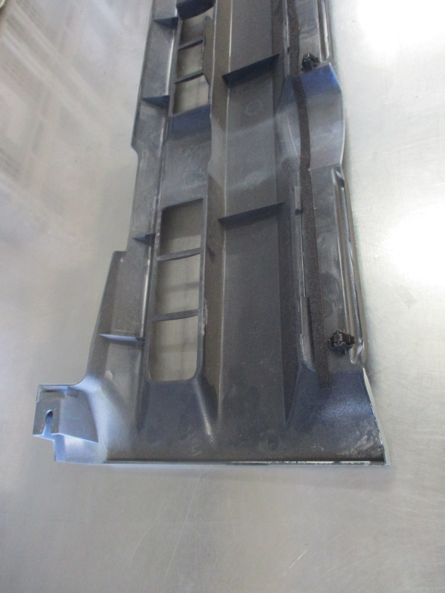 Isuzu NPR/NPS/NQR Genuine Front Grille Used VGC
