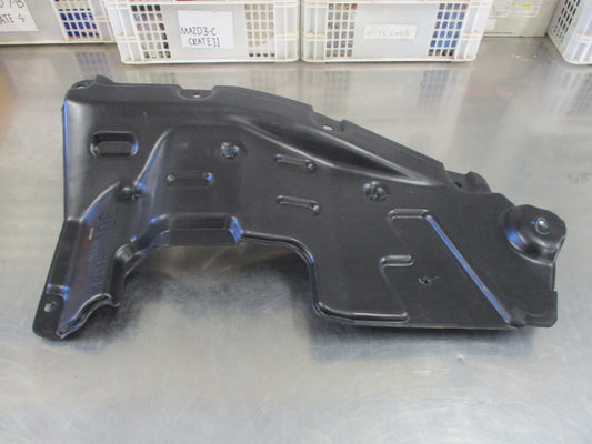 Isuzu FSR34 Genuine Right Hand Front Wheel Arch Apron New Part