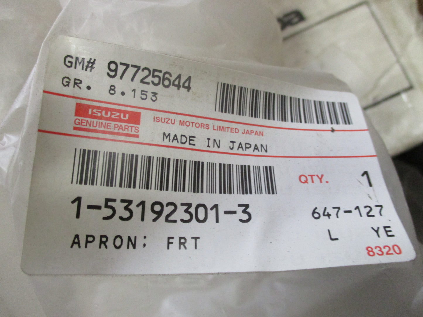 Isuzu FSR34 Genuine Right Hand Front Wheel Arch Apron New Part