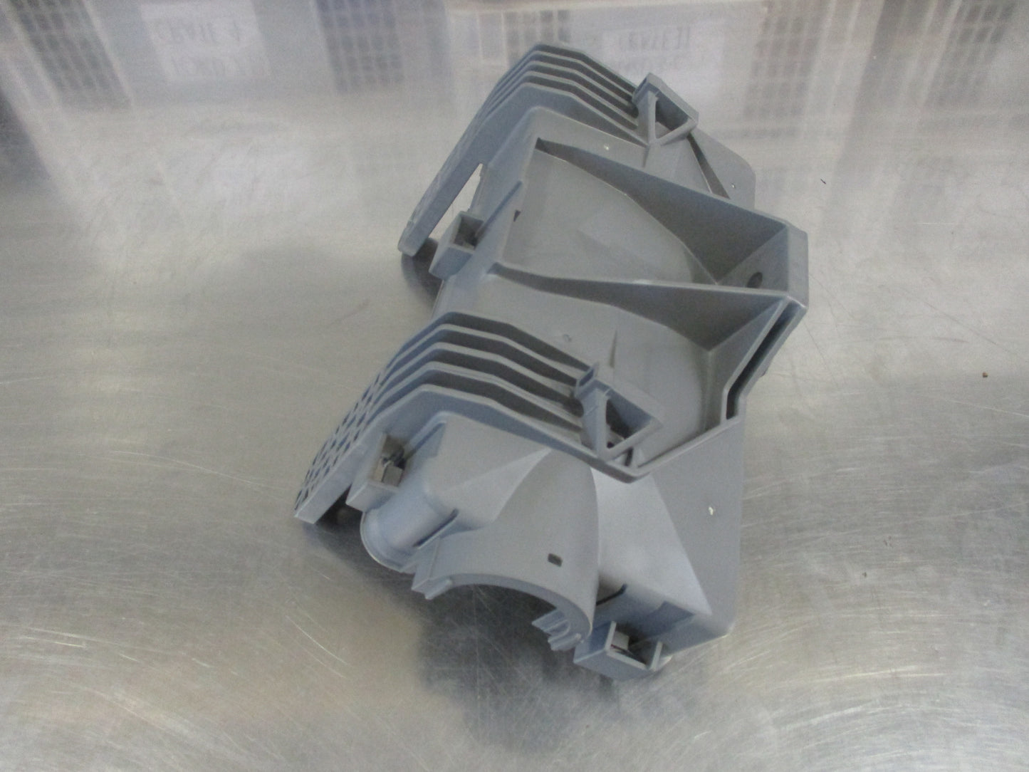 Isuzu FSR Genuine Fuse Box/Relay Cover New Part