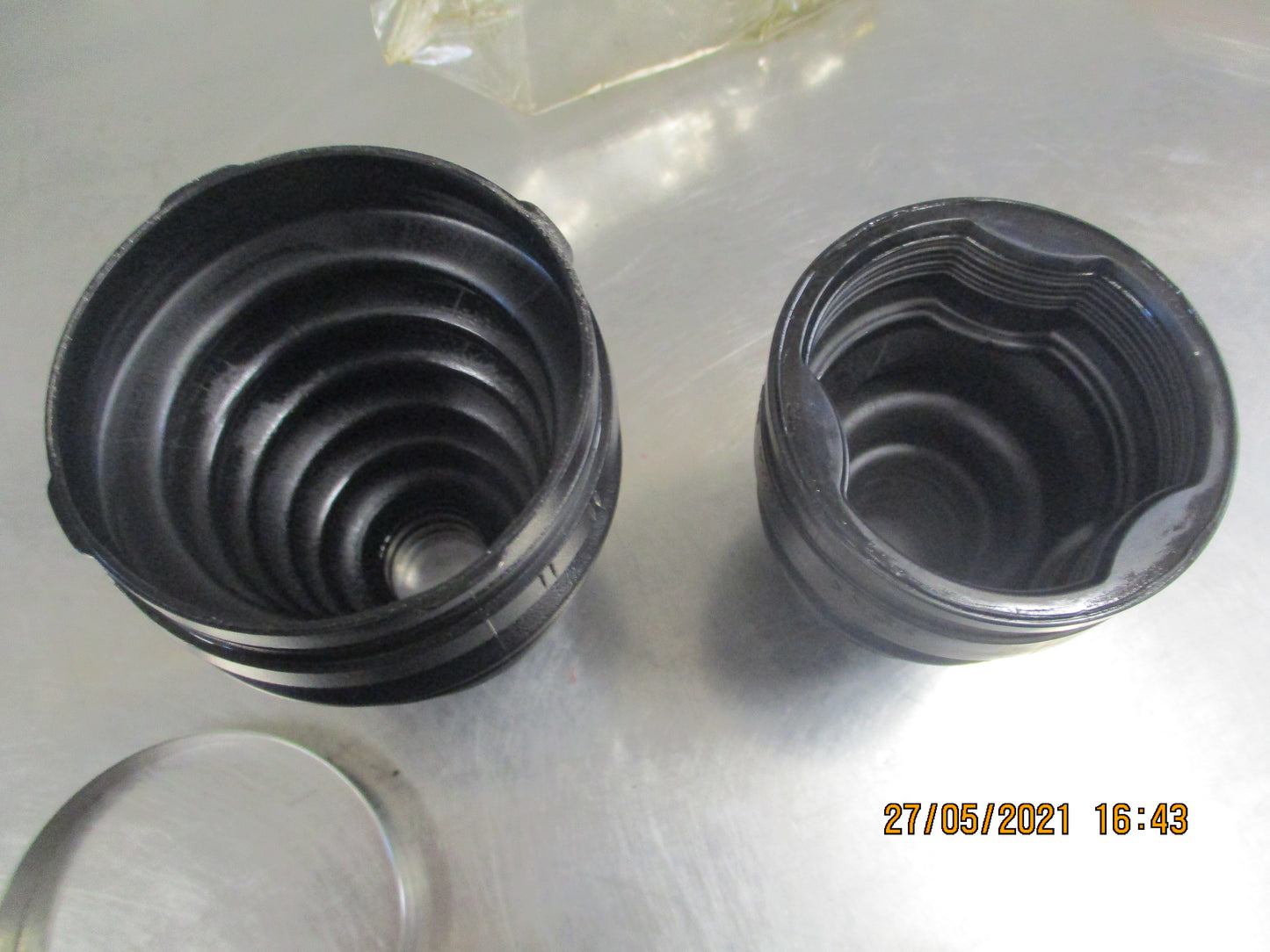Suzuki Alto Genuine Diff and Wheel Side Boot Set New Part