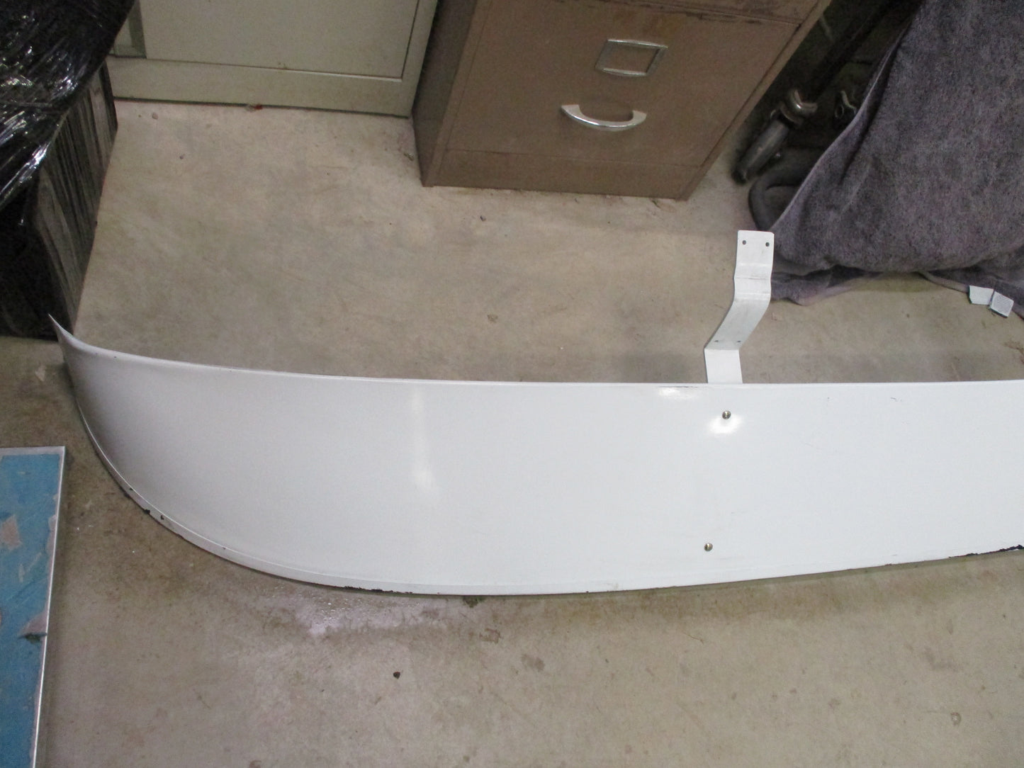 Isuzu F Series Sun Visor With Centre Brackets 2135mm New Part