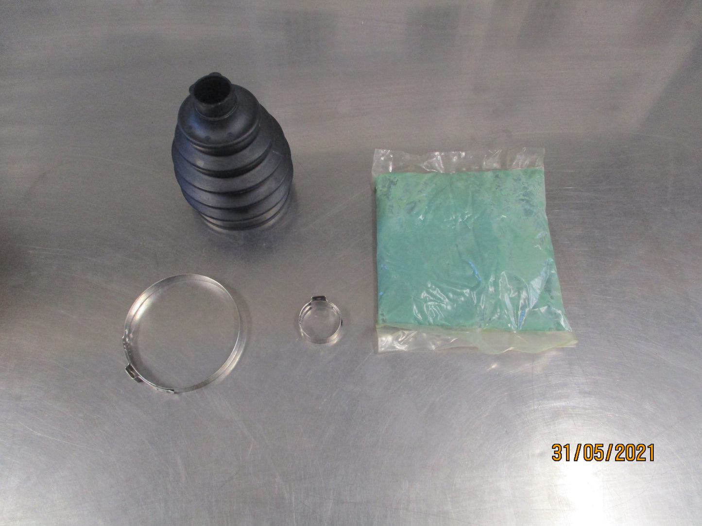 Holden Barina Genuine CV Boot Kit New Part