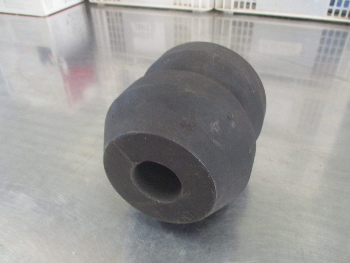 Isuzu Truck Genuine Rubber Helper Spring New part