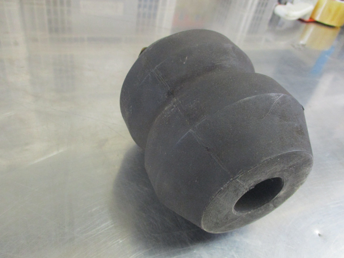 Isuzu Truck Genuine Rubber Helper Spring New part