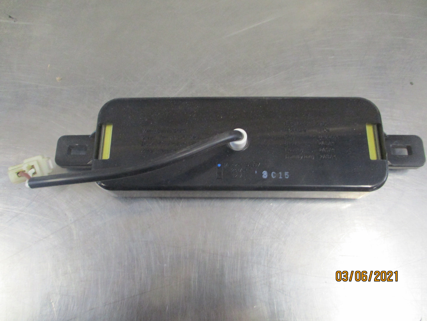 Isuzu NH NLR/NLS Genuine LED Park Lights For Bar New Part