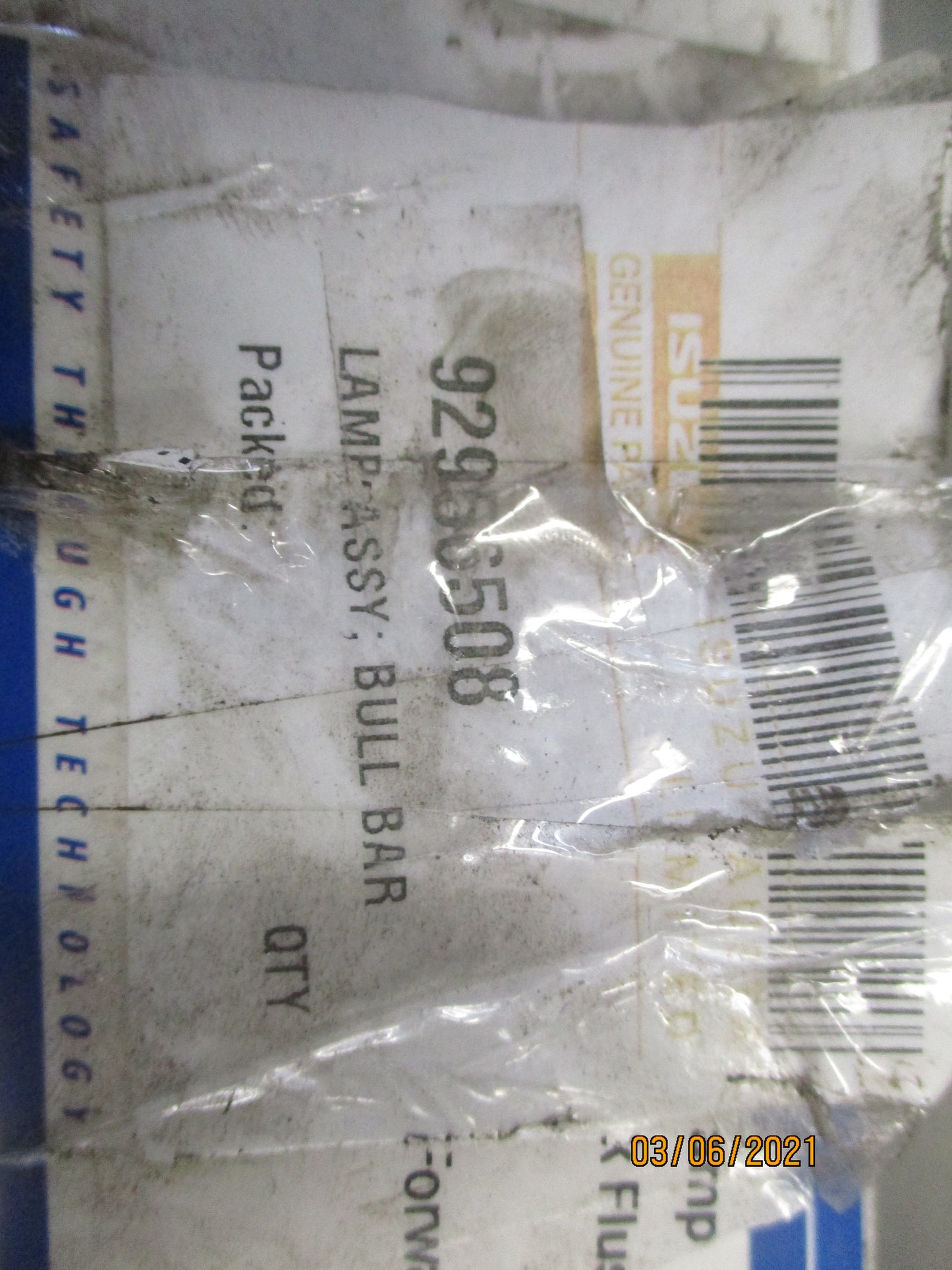 Isuzu NH NLR/NLS Genuine LED Park Lights For Bar New Part