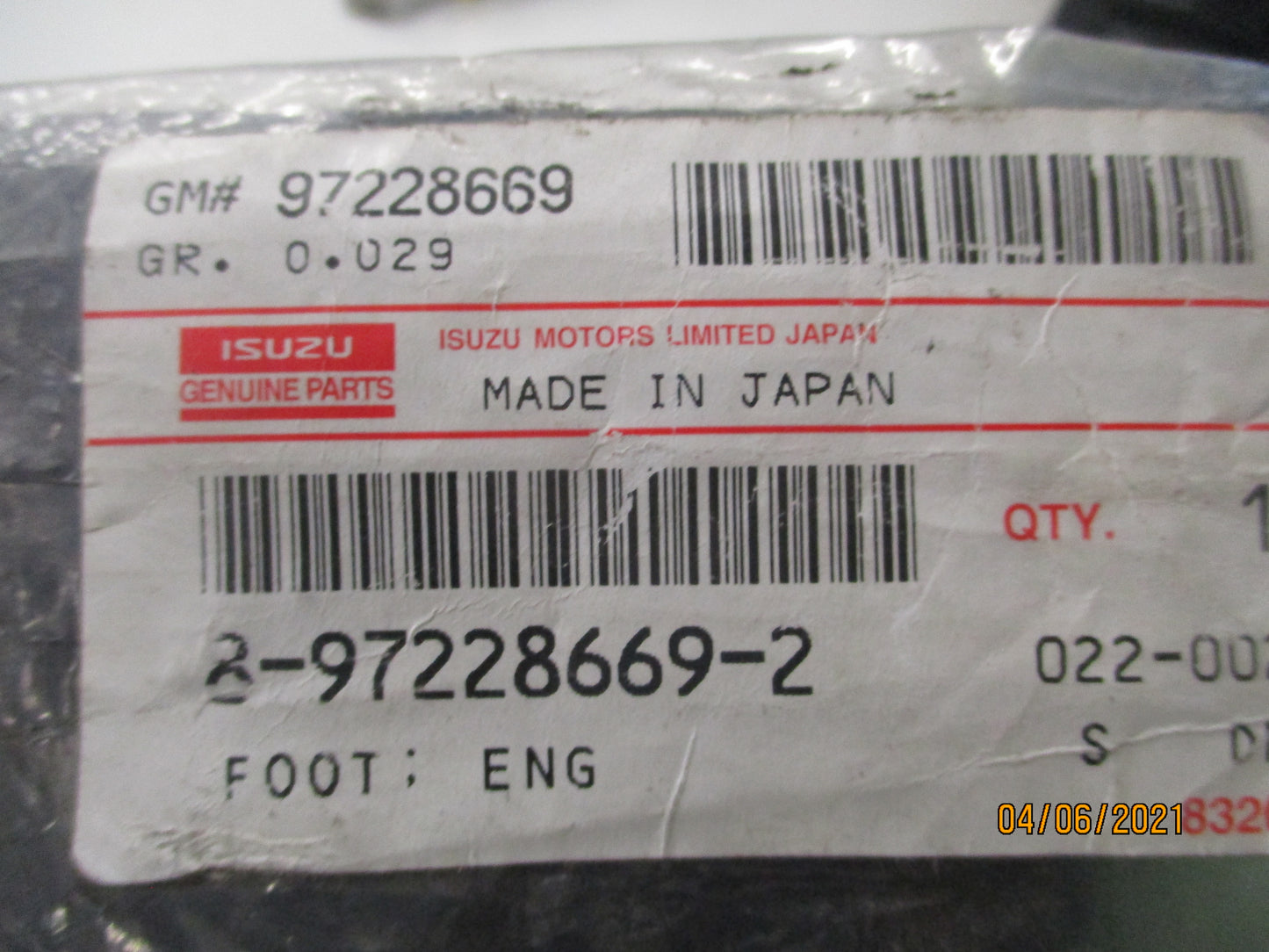 Isuzu NPR Genuine Right Hand Engine Foot New Part