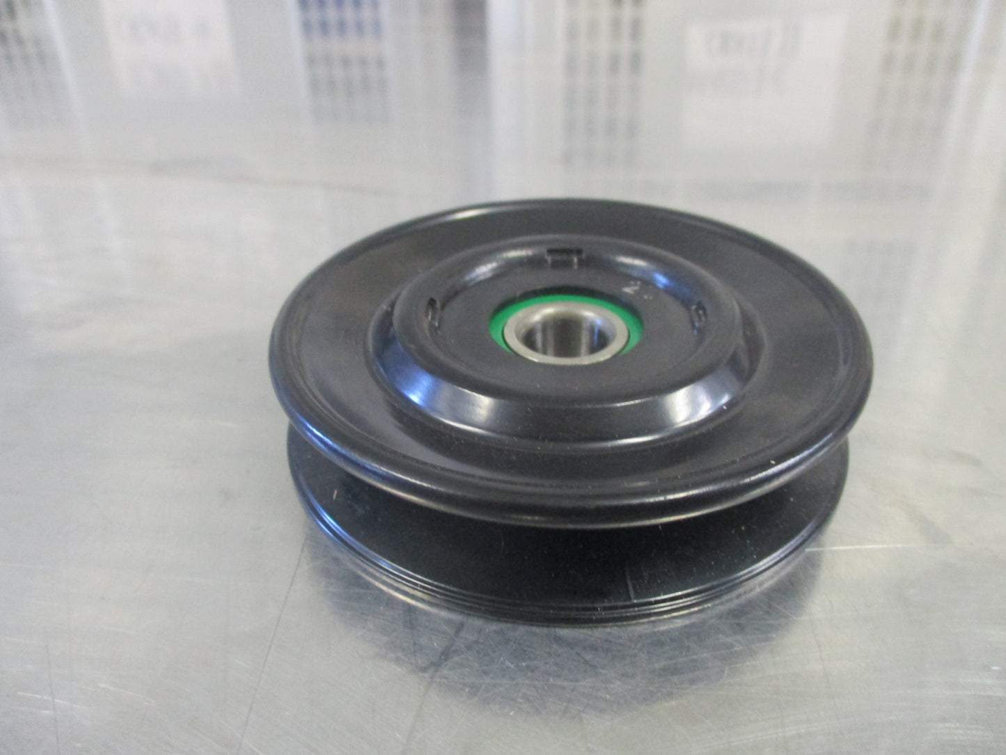 Isuzu FXZ/GXZ Genuine Idler Pulley New Part
